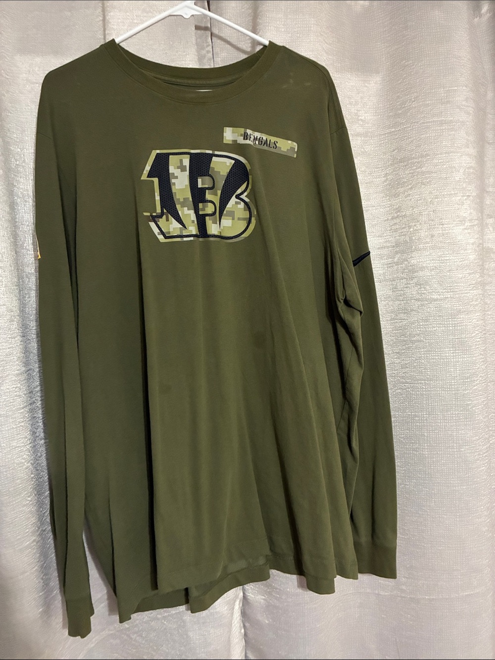 Bengals Nike Olive Green Long-Sleeve Crewneck Shirt - Bengals Crest